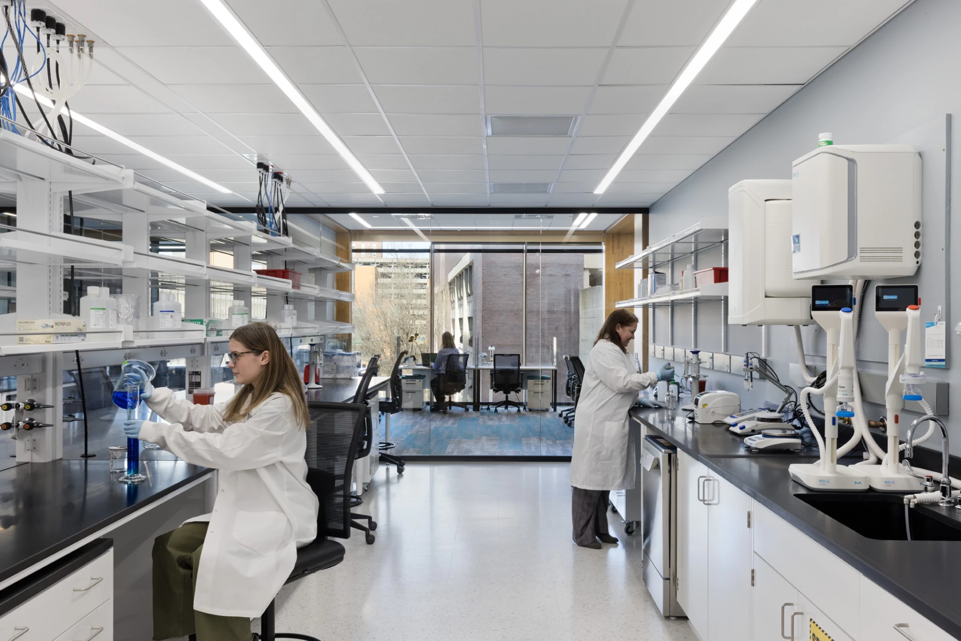 Bio T Lab BioLabs | TUM - Biotech Inbucation & Laboratories